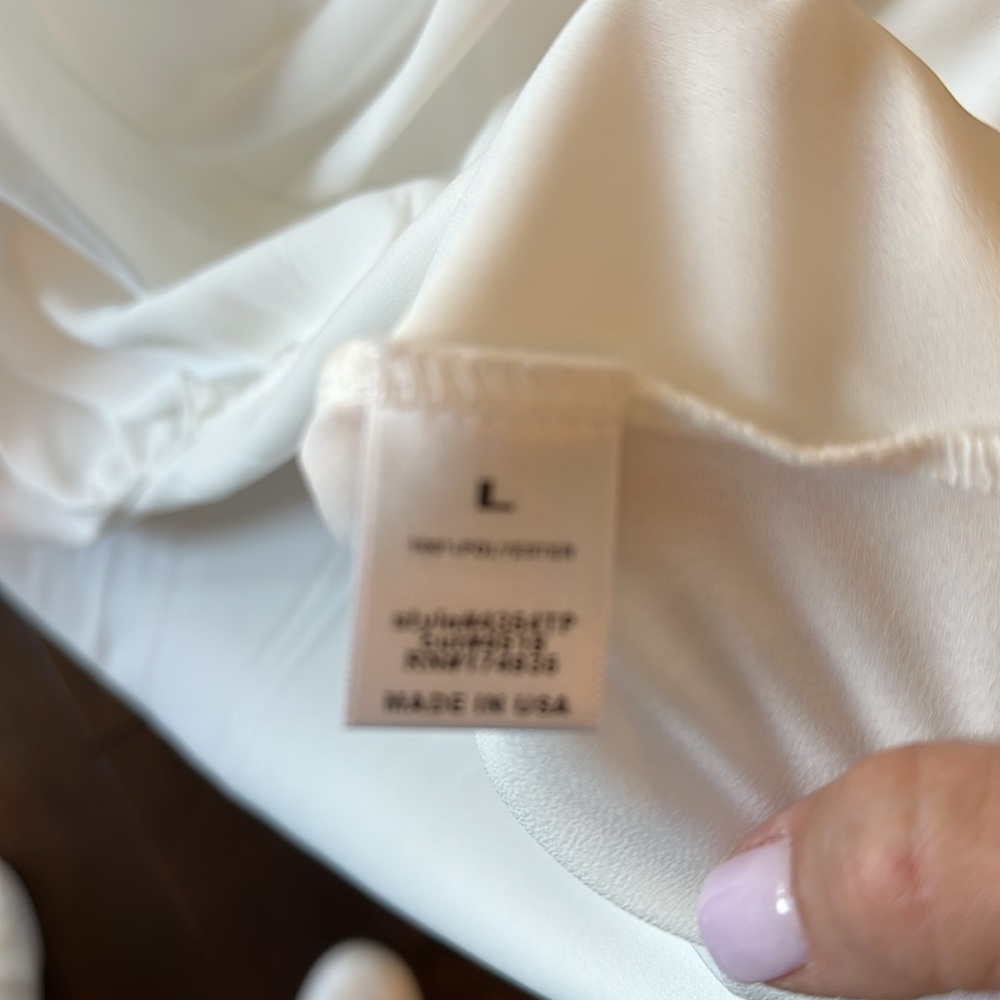 Big interview coming up?  Pretty but professional top, made in the US! - Picture 3 of 3